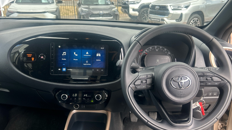 Toyota Aygo X 1.0 VVT-i Edge 5dr Petrol Hatchback